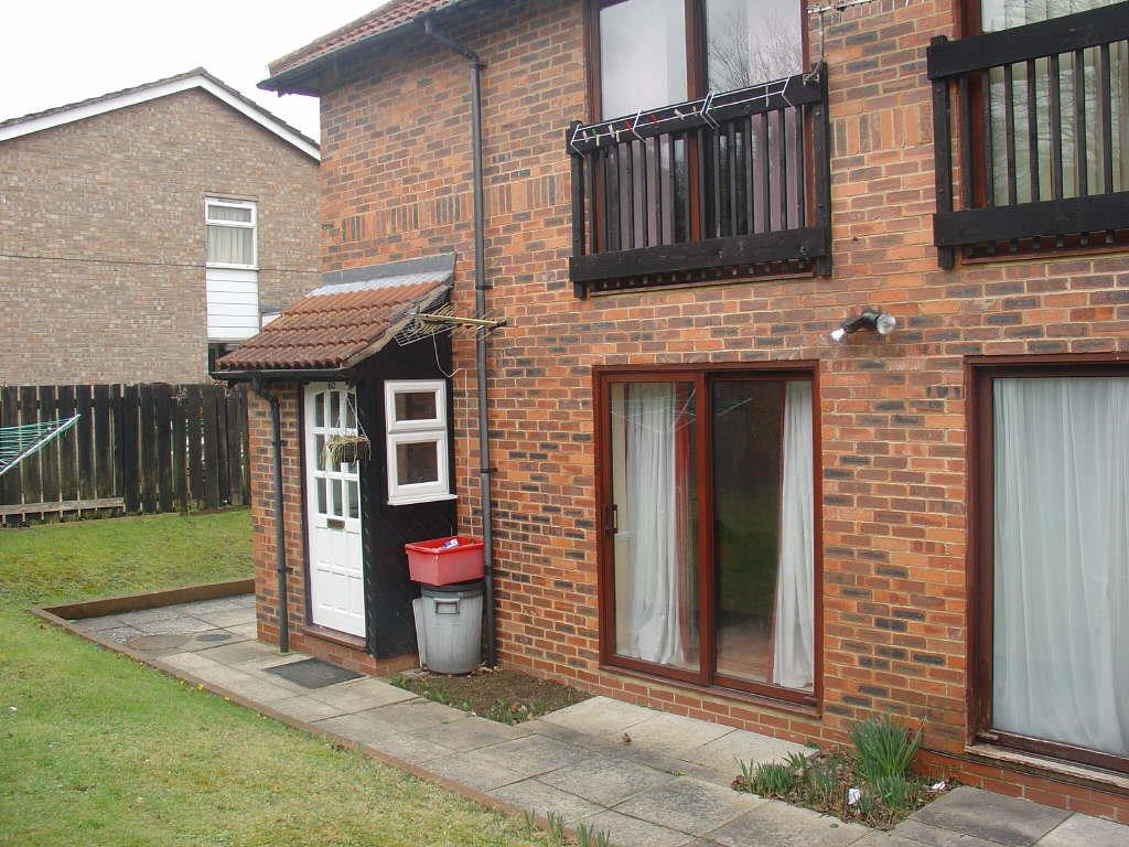 Thompson Street, New Bradwell, Milton Keynes